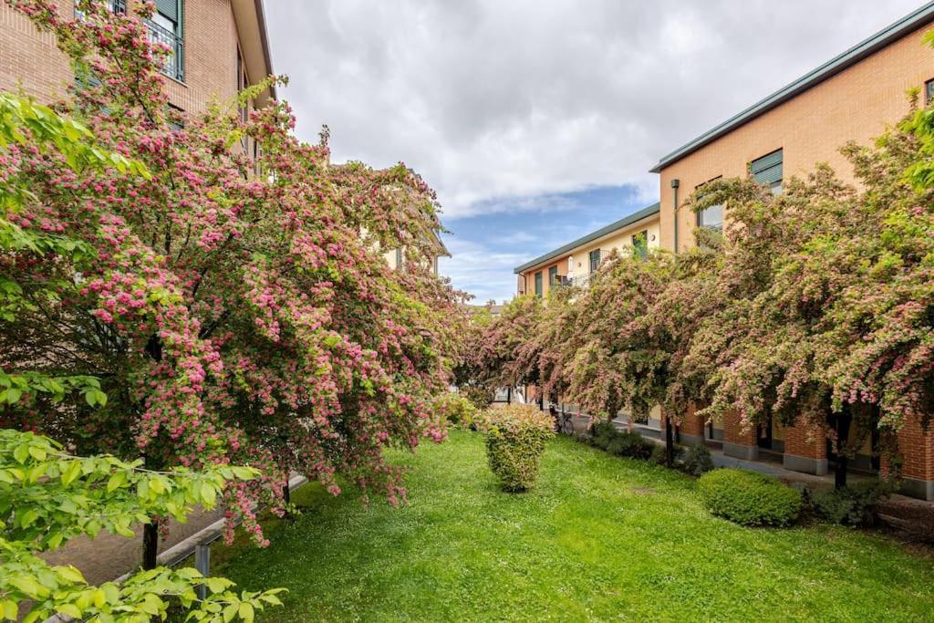Urban House - Exclusive Park House Navigli Milan Center Apartment Exterior photo